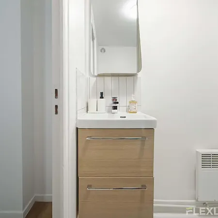 Flexliving - - Cavaignac Appartement *